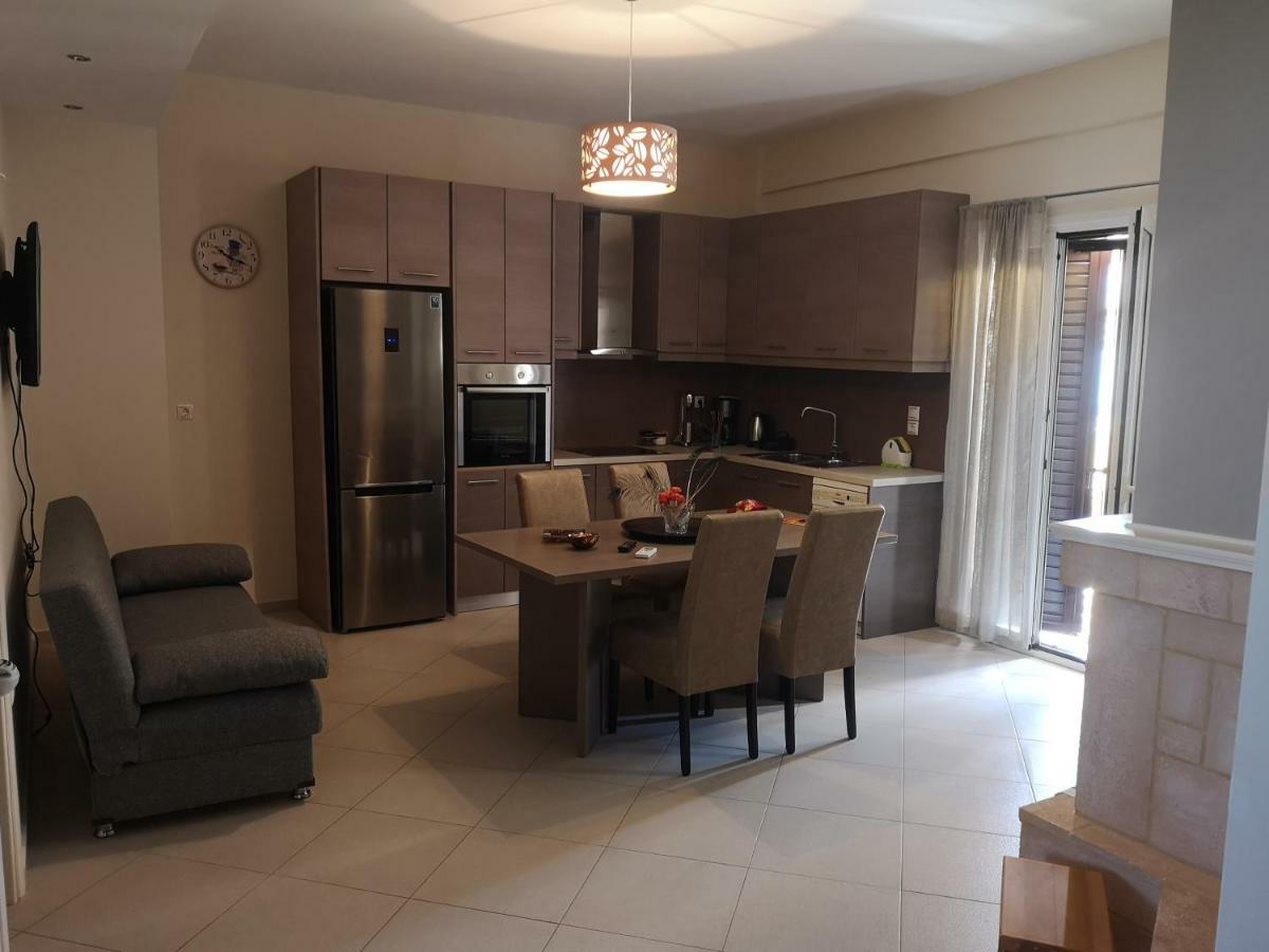 Eleni Apartment Perdika  Luaran gambar