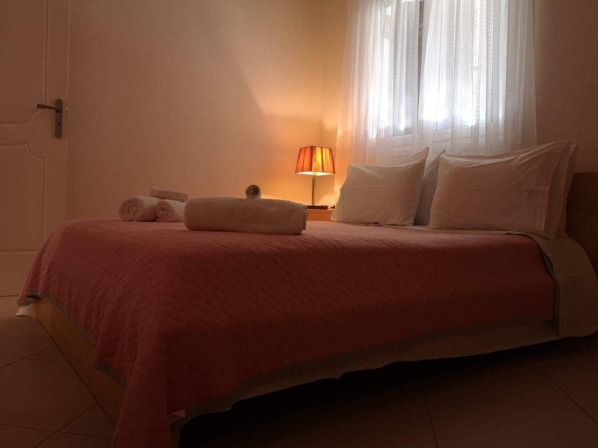 Eleni Apartment Perdika  Luaran gambar